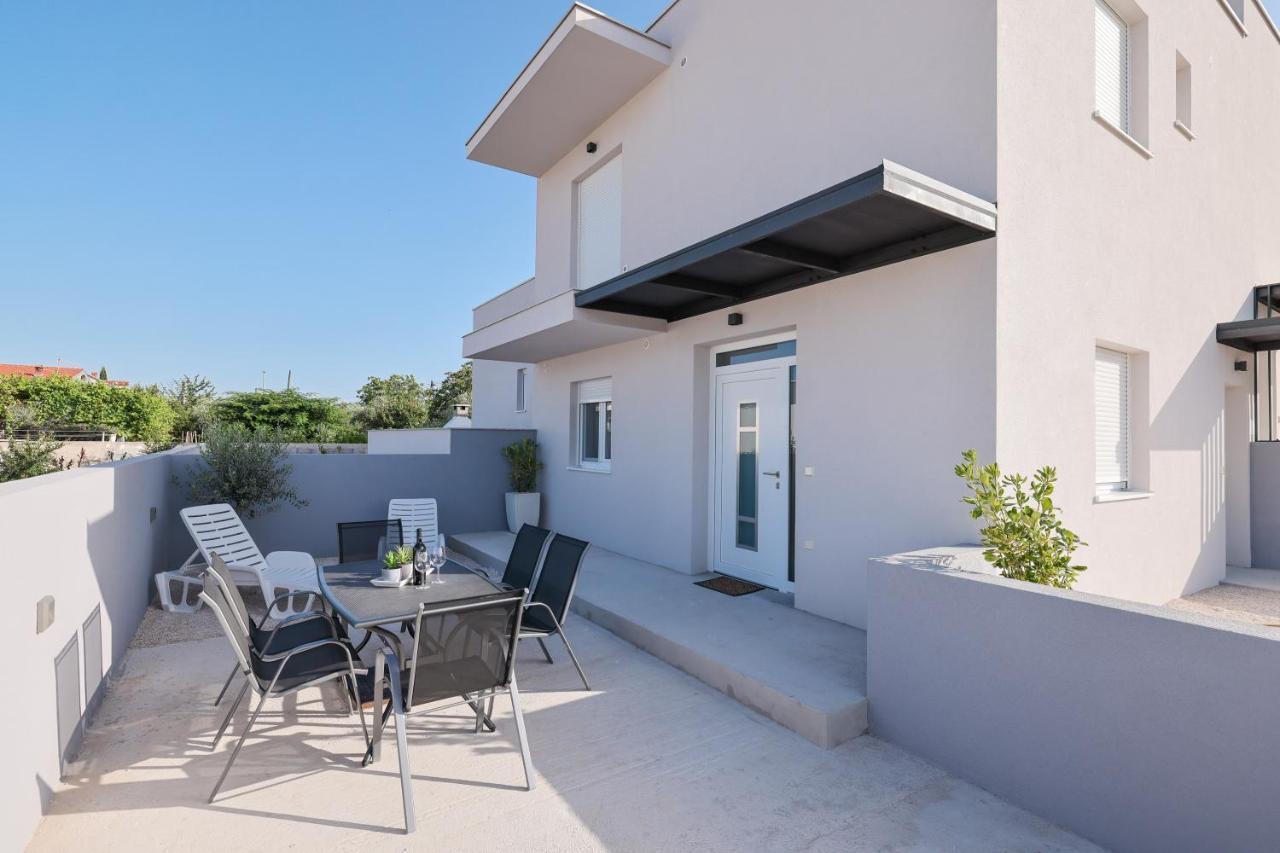 Duo Soles - Apartments With Private Parking Near Zadar Murvica  Extérieur photo