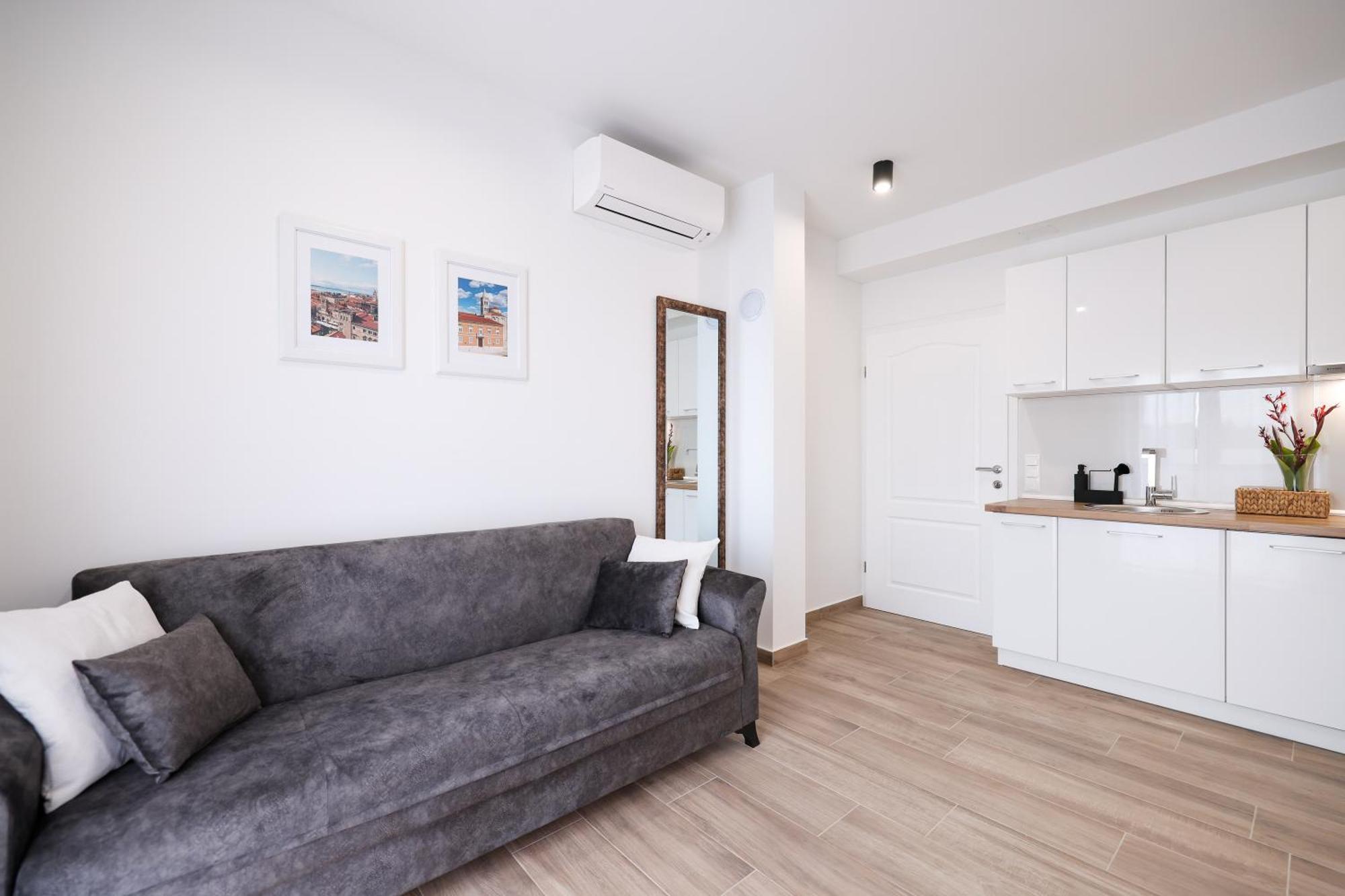 Duo Soles - Apartments With Private Parking Near Zadar Murvica  Extérieur photo