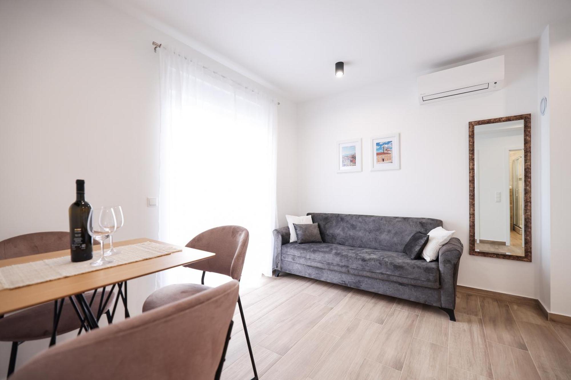 Duo Soles - Apartments With Private Parking Near Zadar Murvica  Extérieur photo